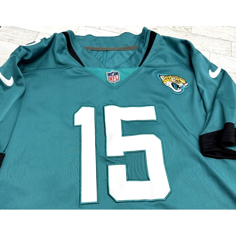 Nike On Field NFL Gardner Minshew II 15 Jacksonville Jaguars Jersey Size MEDIUM - Picture 1 of 6